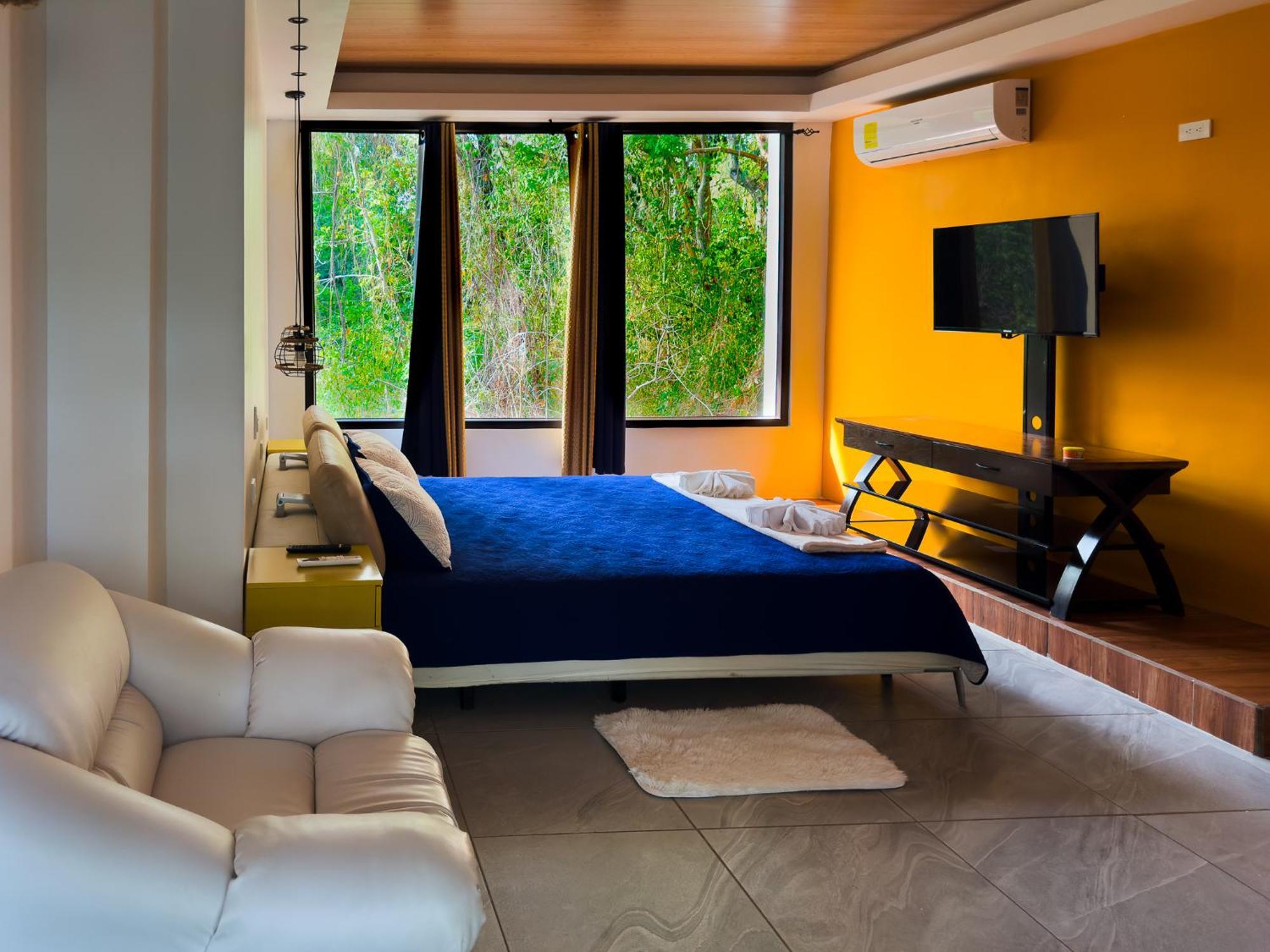 Las Luciernagas Hotel Flores Exterior photo